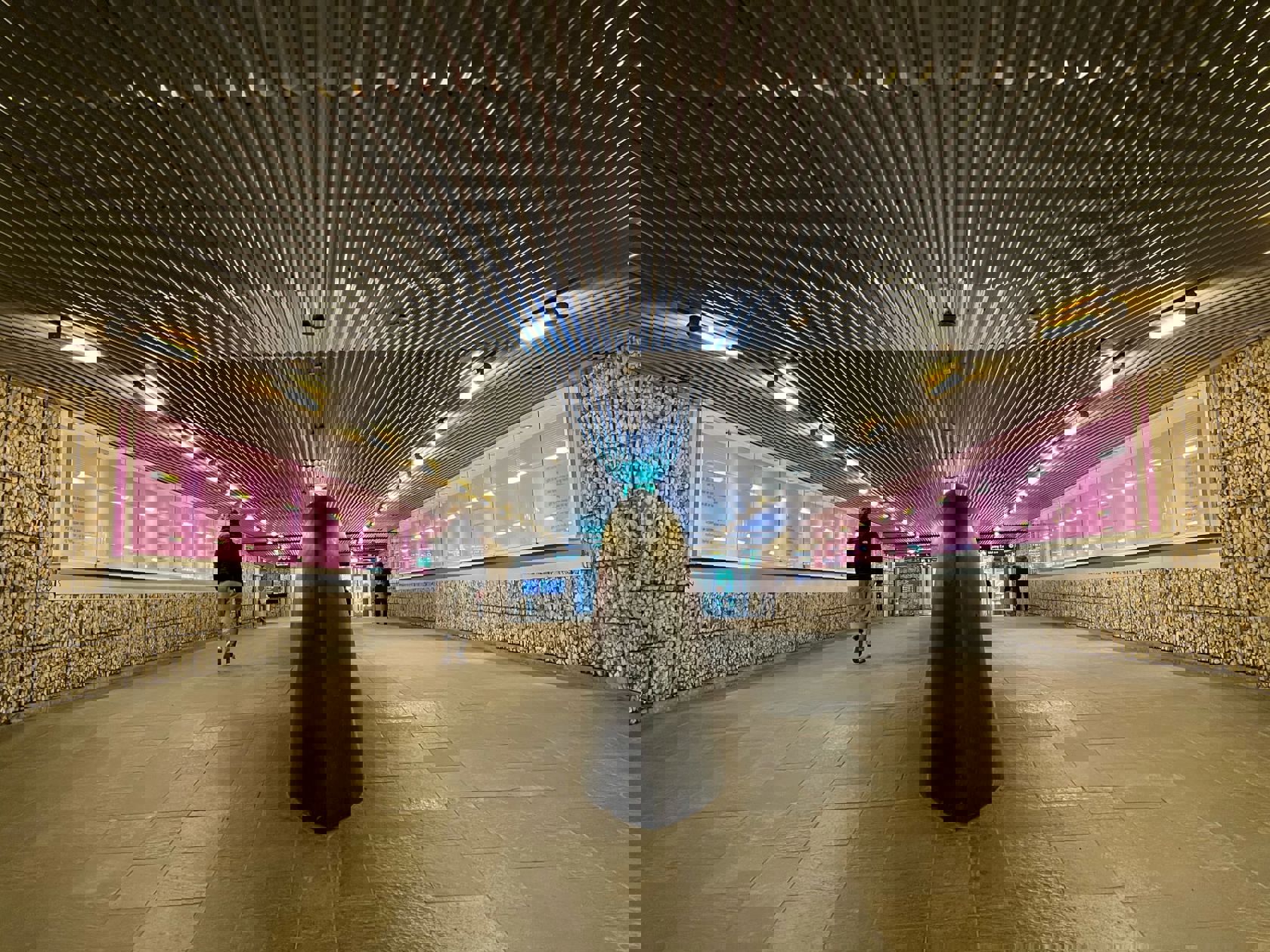 Sporveisdikt i Sporveispassasjen. Foto: Sporveien