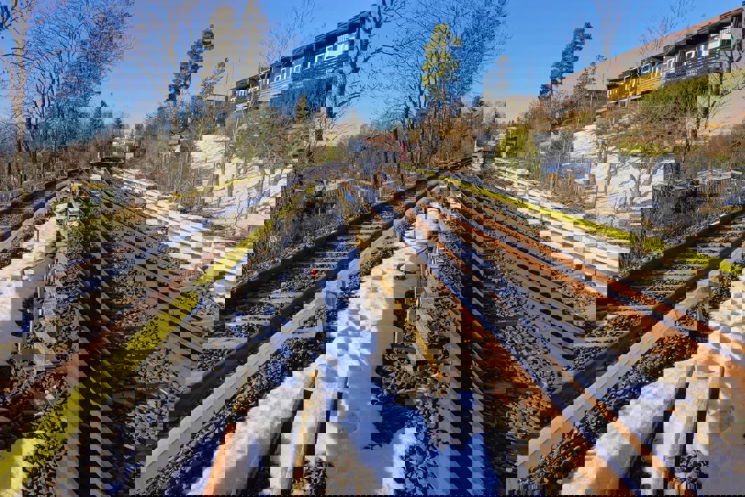 Illustrasjonsfoto av sporvekslene på Østerås med utsikt til Østerås T-banestasjon. Foto: Arne Aasheim, Sporveien